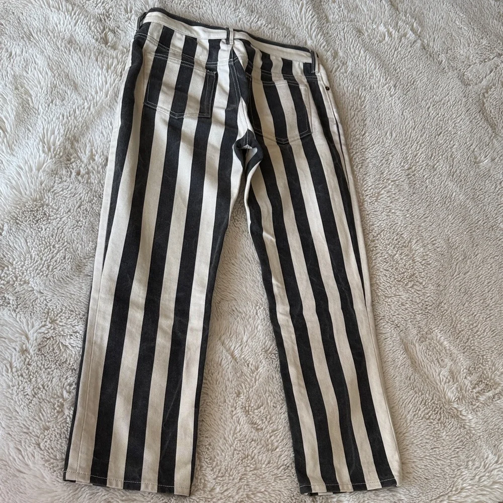 Celine Black and White Striped Cropped Pants - Picture 6 of 9